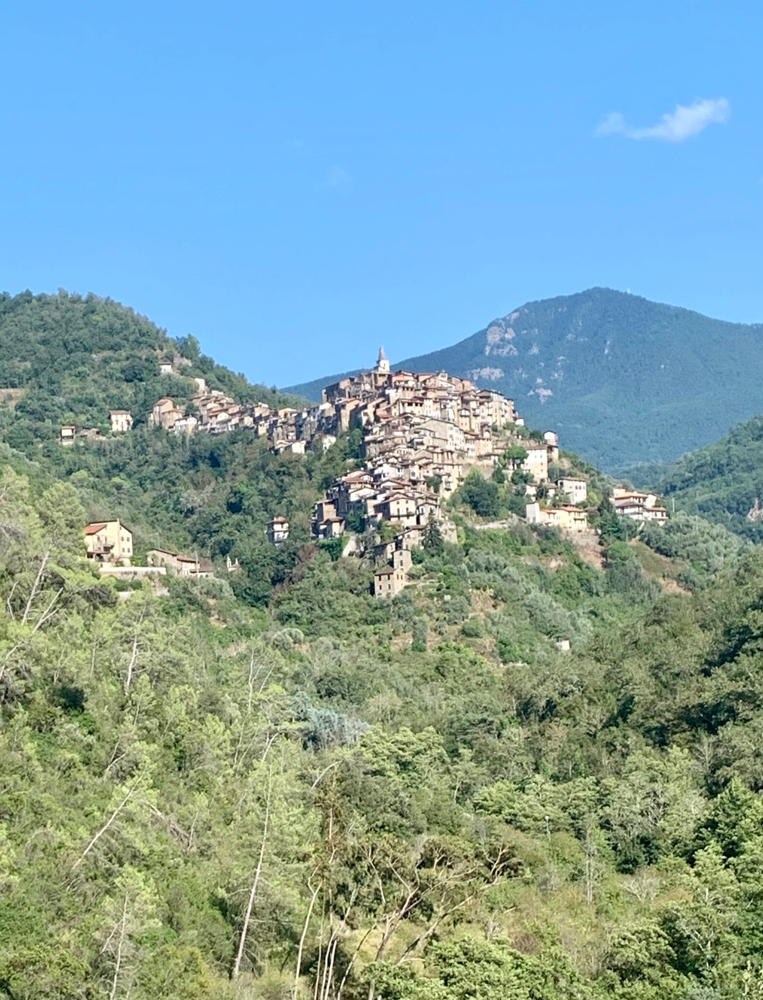 Muntaecara Albergo Diffuso-官方
