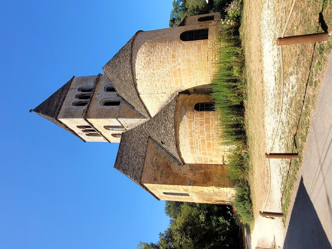 The Romanesque Church-Saint-Leon-sur-Vezere必去景点