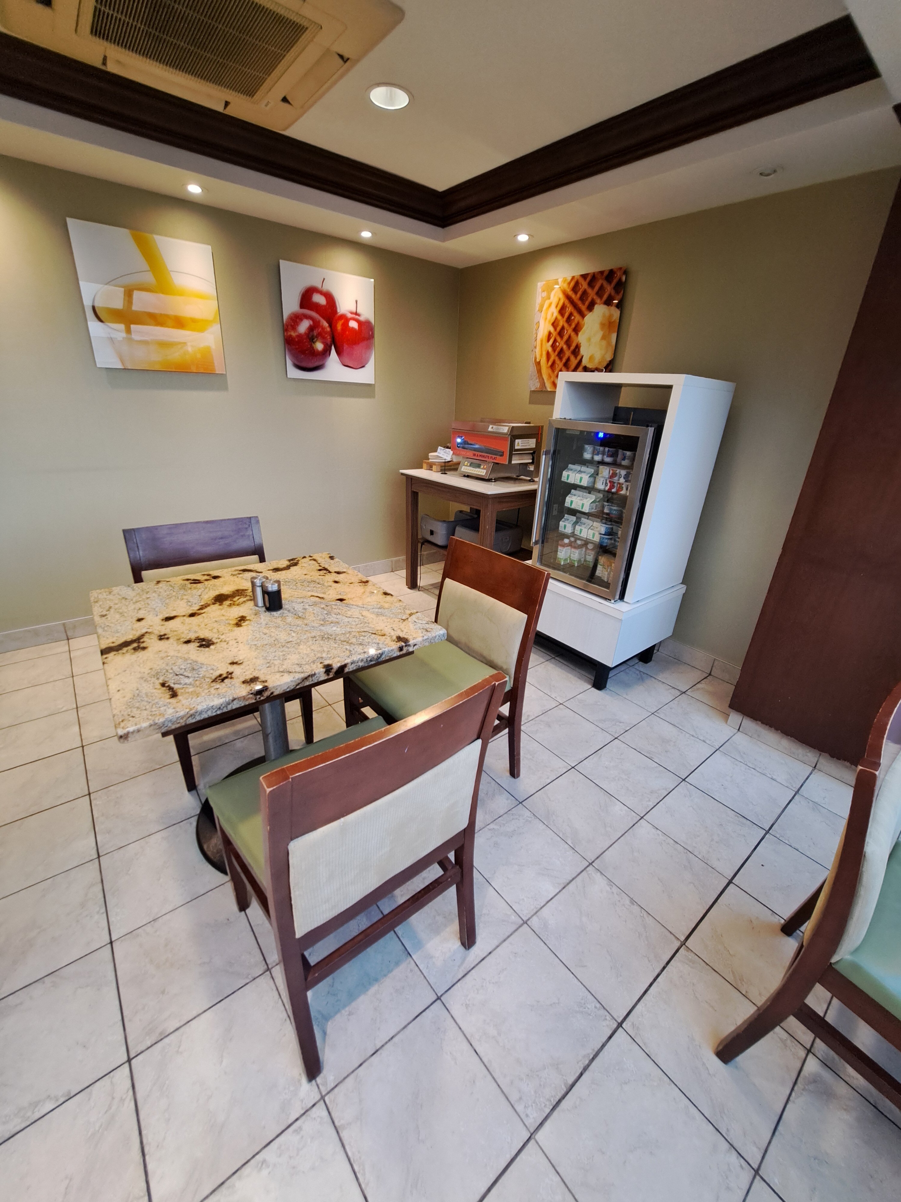 Quality Inn Saint-jean-sur-richelieu-官方