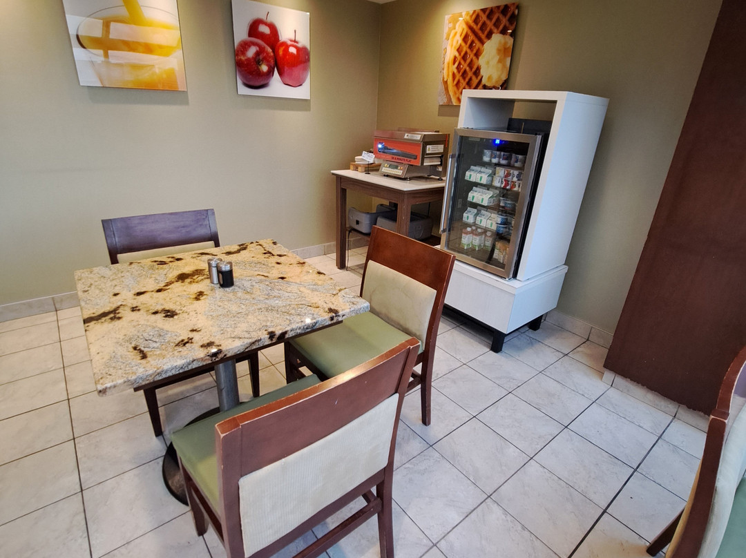 Quality Inn Saint-jean-sur-richelieu主图