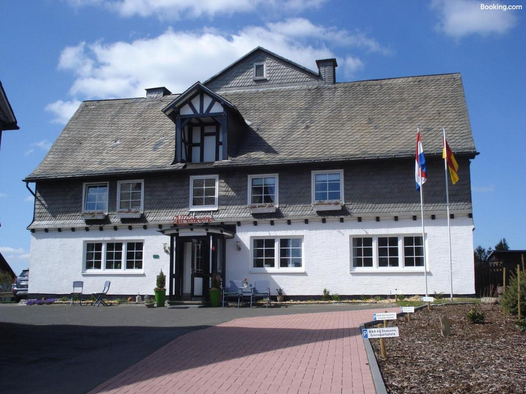 B&B四季酒店主图