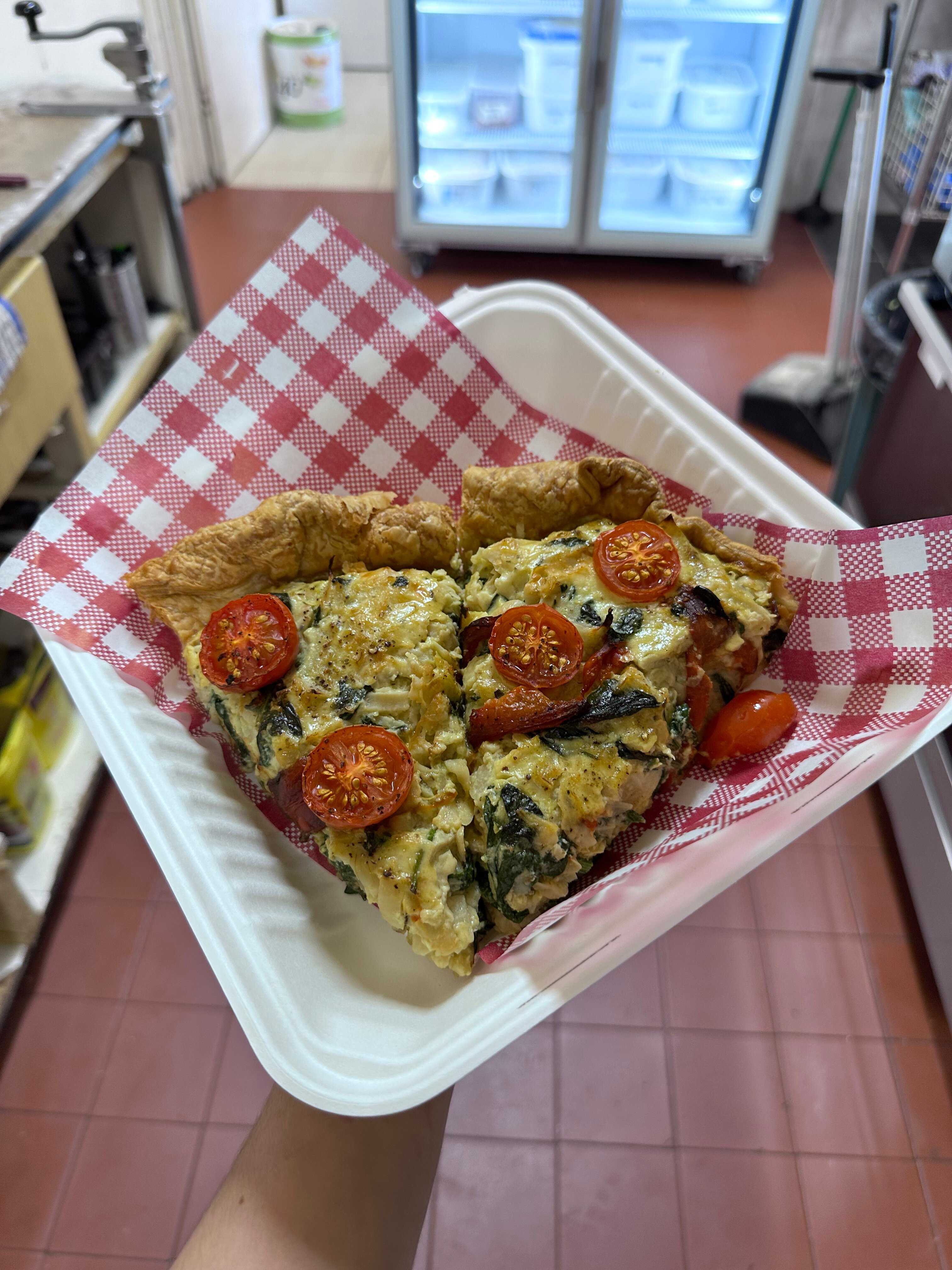 Mundrabilla Roadhouse-餐饮