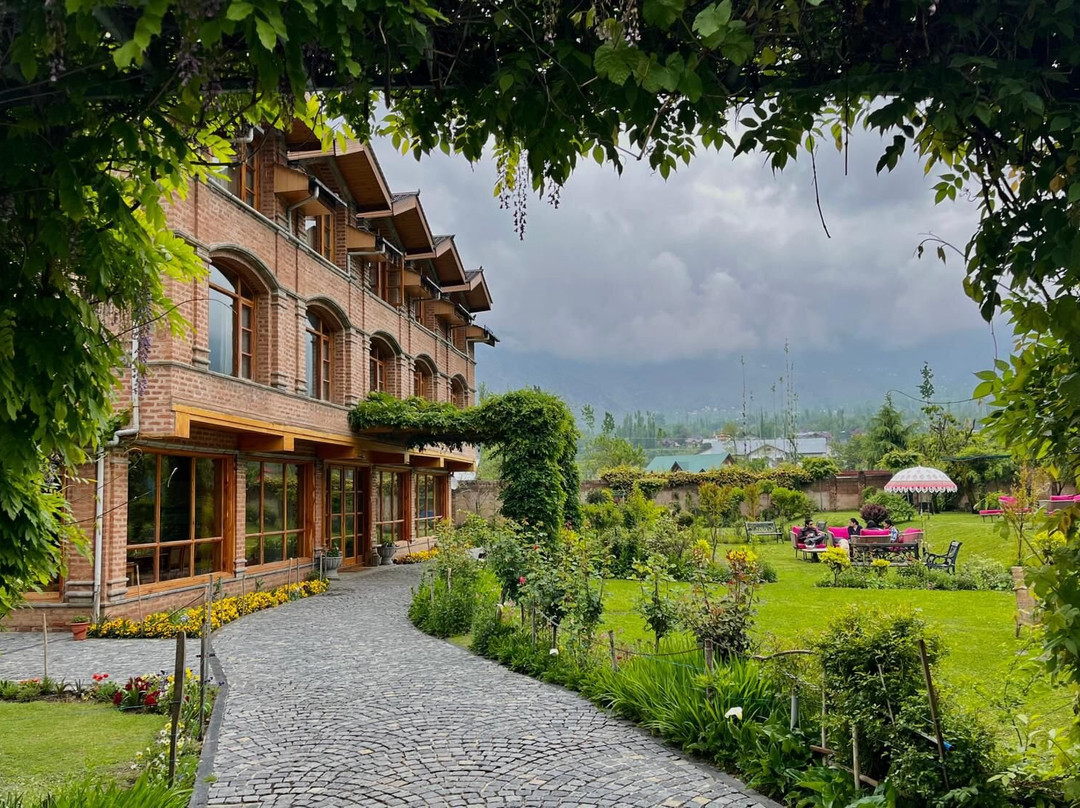 Harwan酒店住宿-Nadis