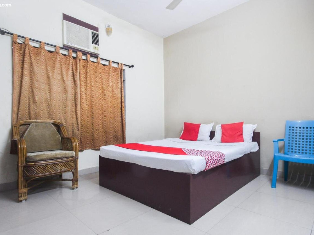 OYO 71275 Lingam's Lodge