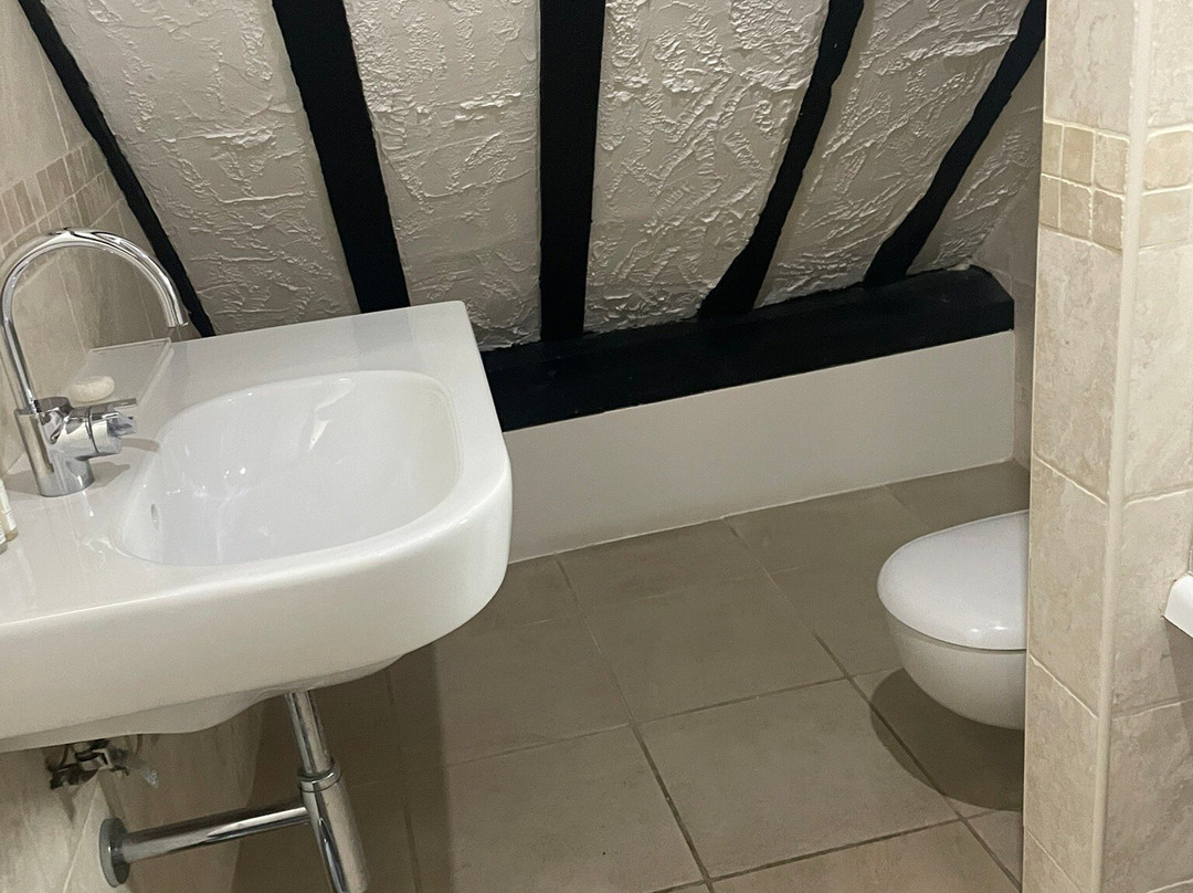 The Boleyn Hotel主图