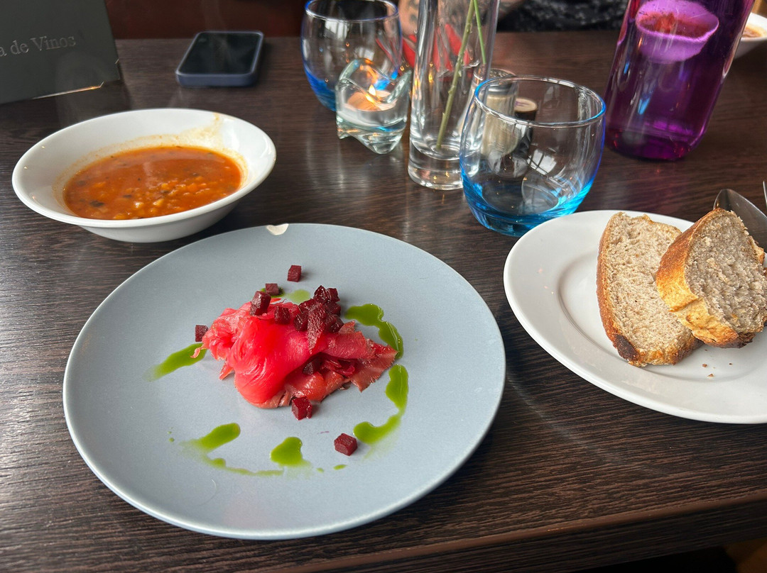 The Anglers Inn主图