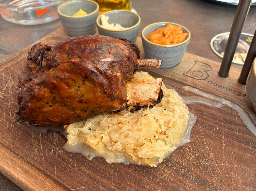 Oberweger Bierstube Durstkurort-Barbiano必去景点