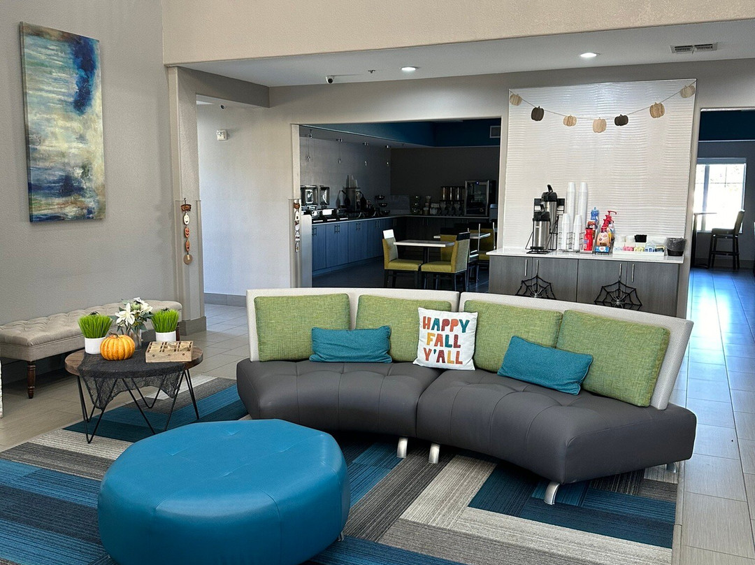 La Quinta Inn & Suites by Wyndham Sulphur Springs主图