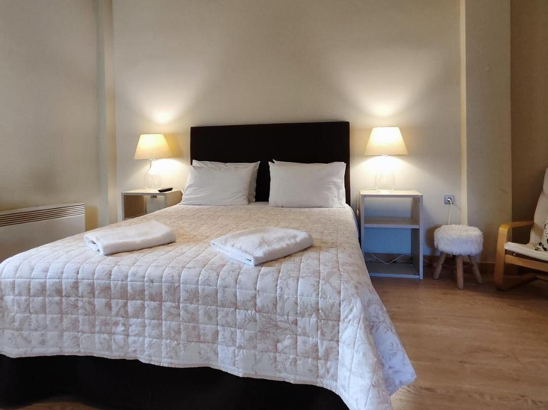 阿拉霍瓦旅馆主图