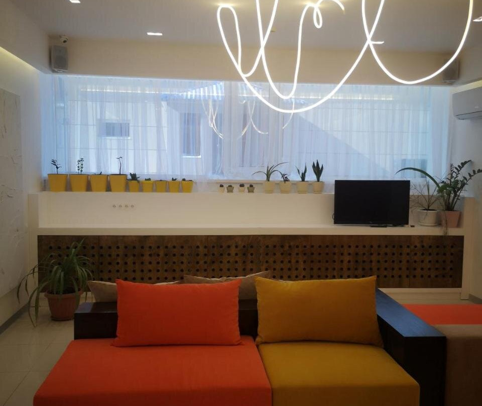 Ayhan Hotel