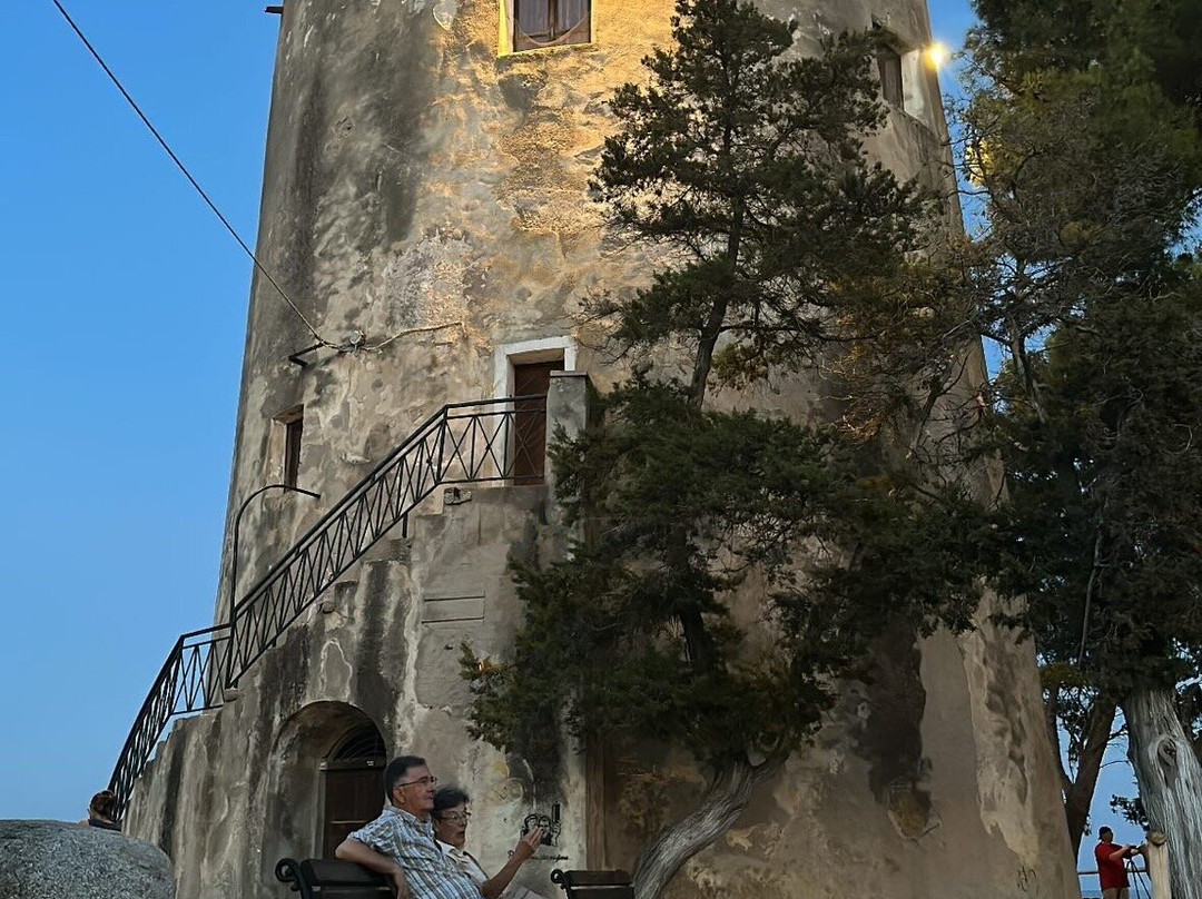 Torre di Santa Maria Navarrese-Santa Maria Navarrese必去景点
