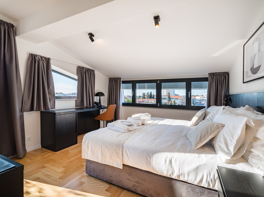 Miramare Hotel主图