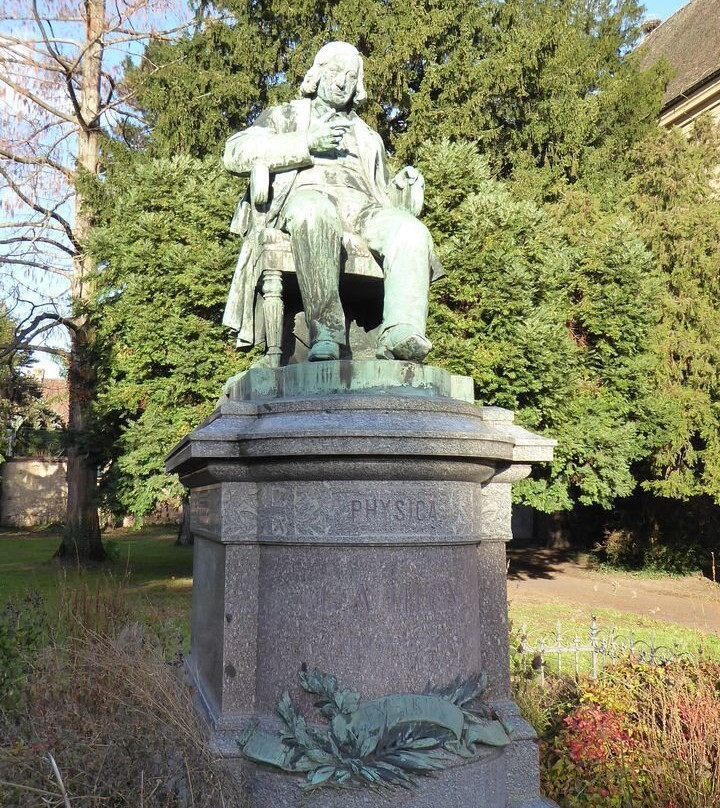 Square Adolphe Hirn-科尔马必去景点