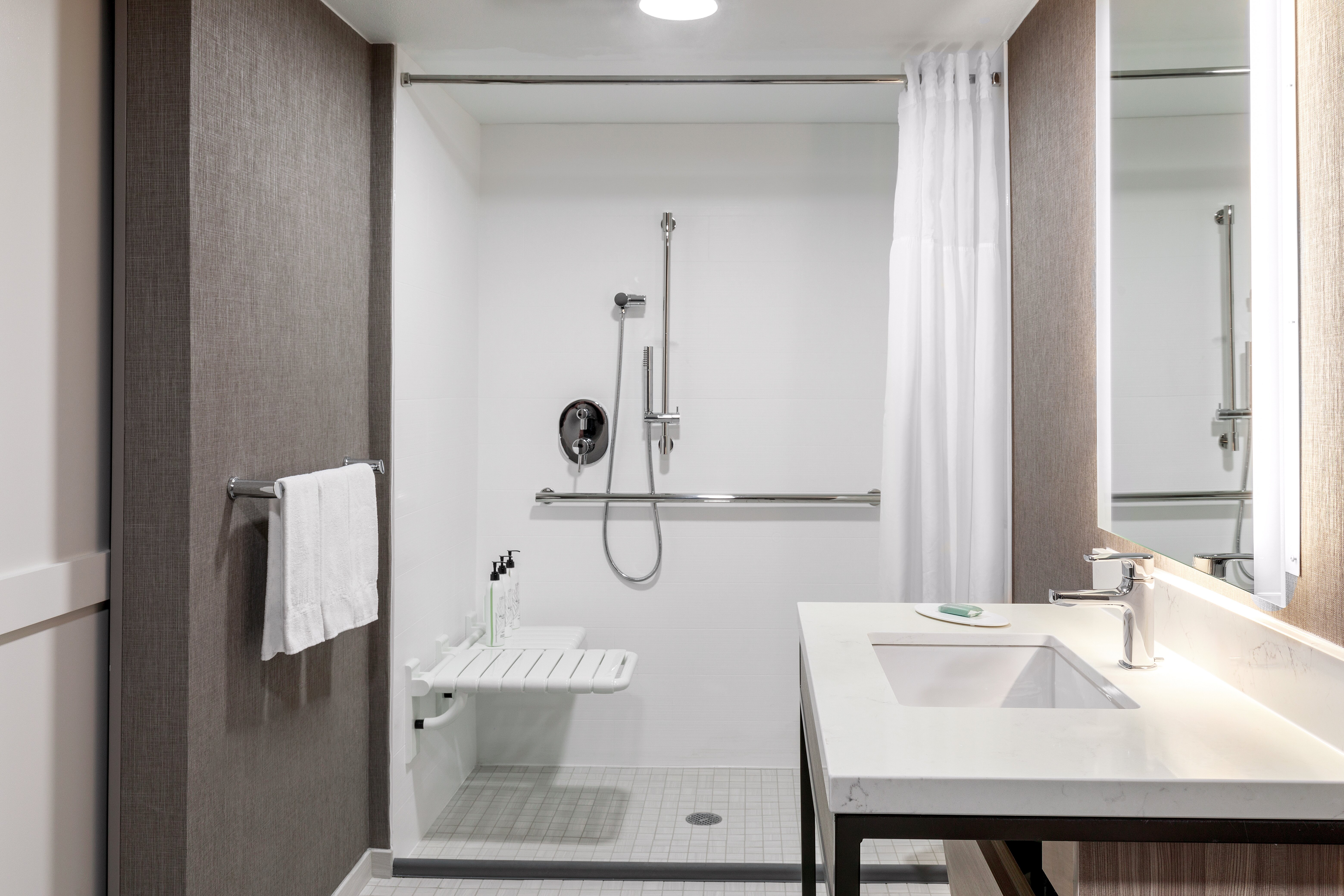 SpringHill Suites Denver North/Westminster-浴室