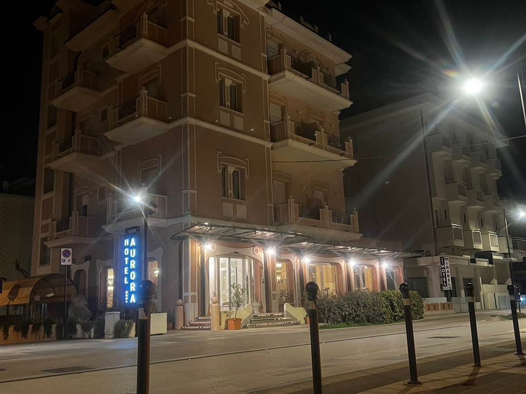 Hotel Aurora主图