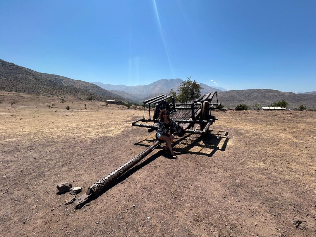 Parque Escultorico Cementerio de Carretas-Putaendo必去景点