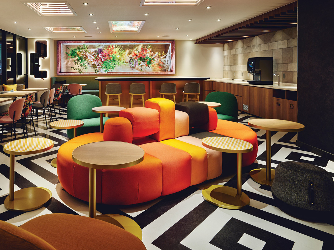 加纳大阪本町车站酒店（洲际酒店集团）主图