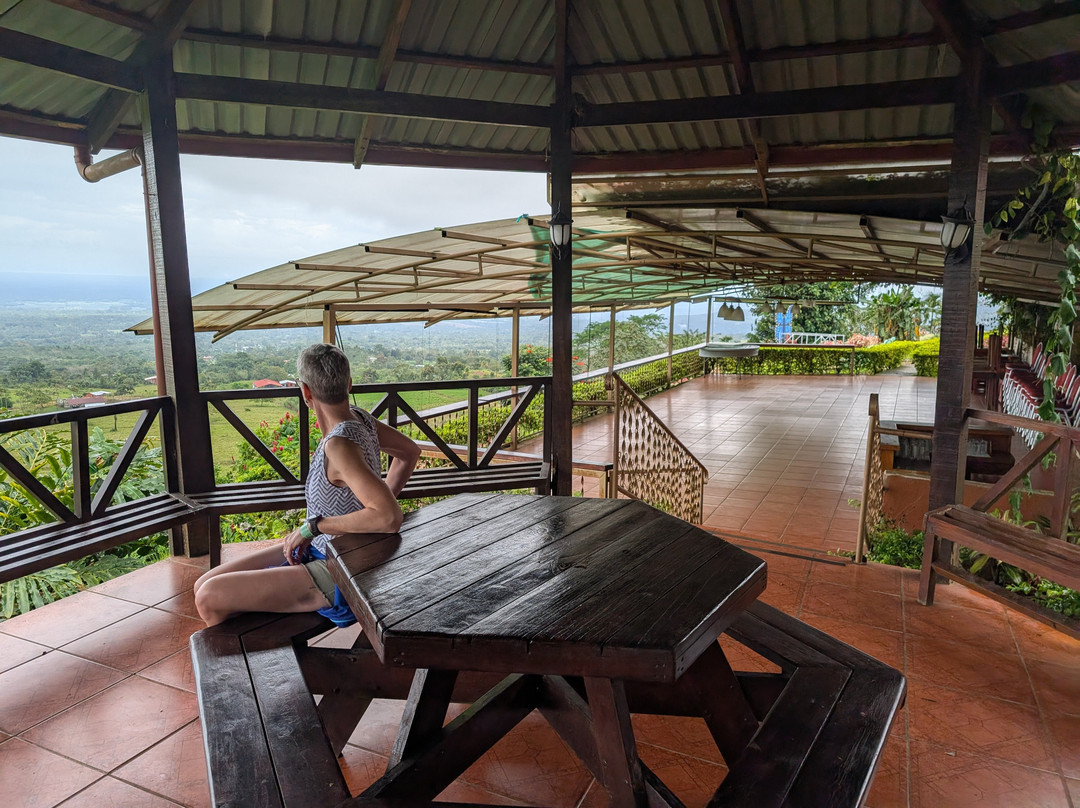 Maquengue Falls Natural Resort主图