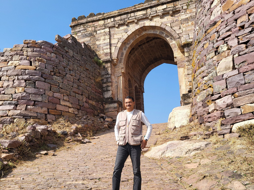 Raisen Fort-Raisen必去景点