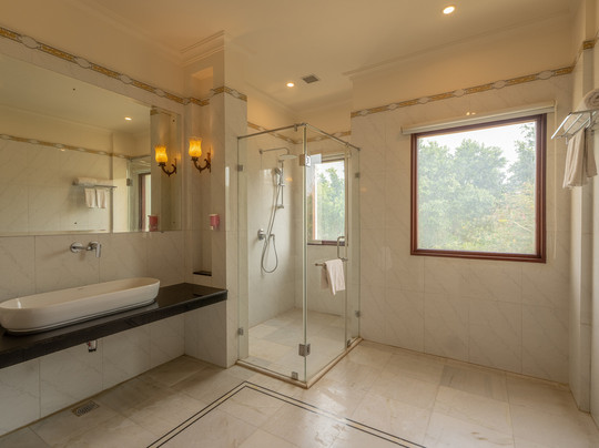 Hotel Raj Bagh Palace主图