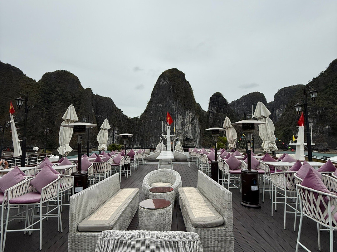 Legacy Voyages Vietnam-下龙湾必去景点
