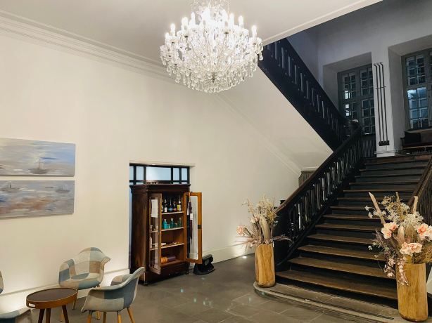吕登酒店-官方