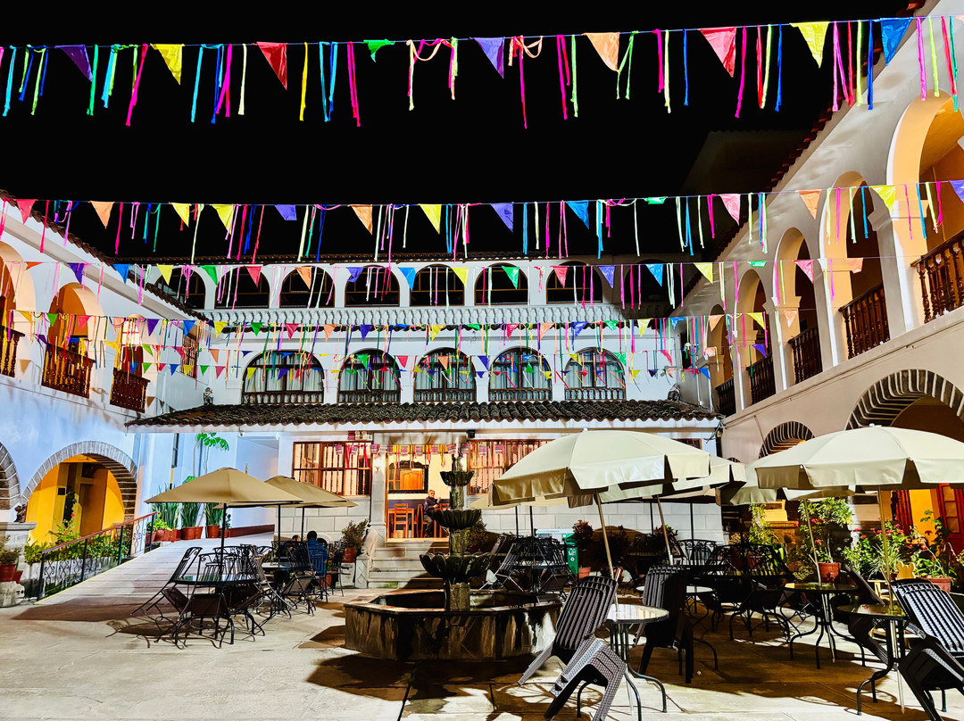 Hotel Santa Rosa主图