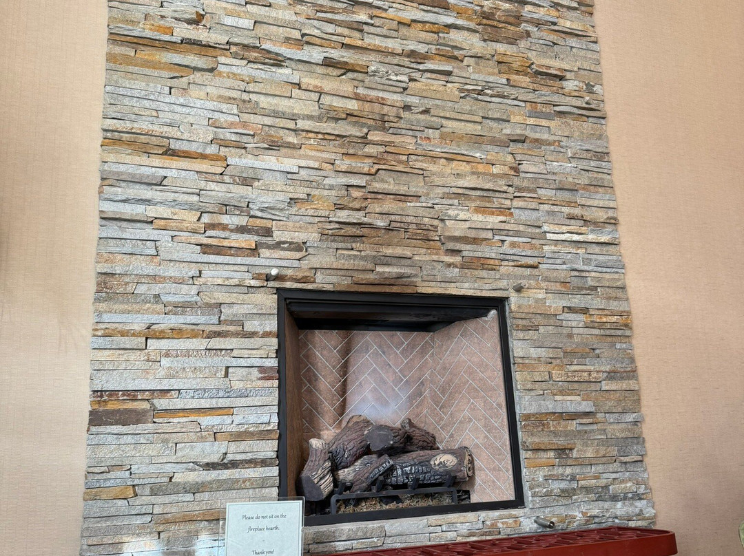 米德兰假日酒店主图