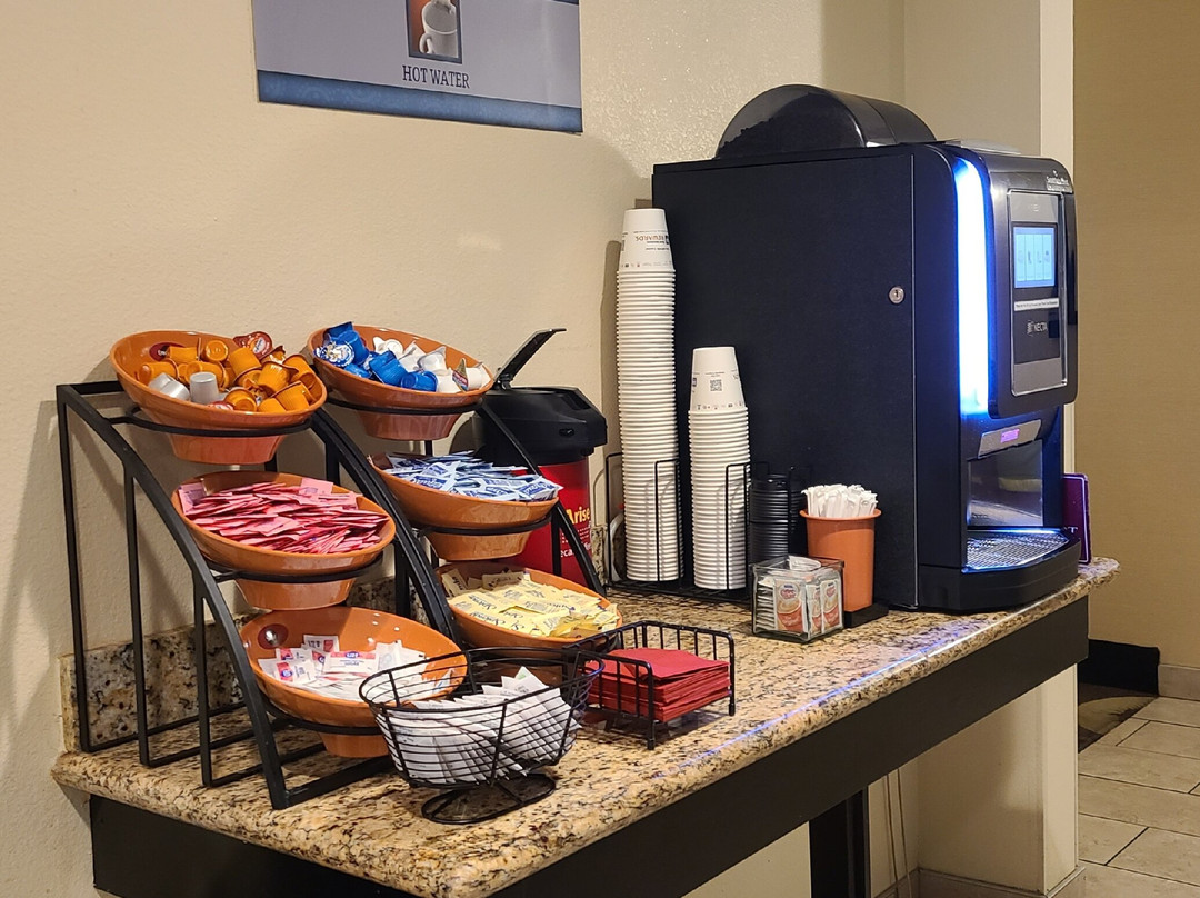 Best Western Plus Lonoke Hotel主图