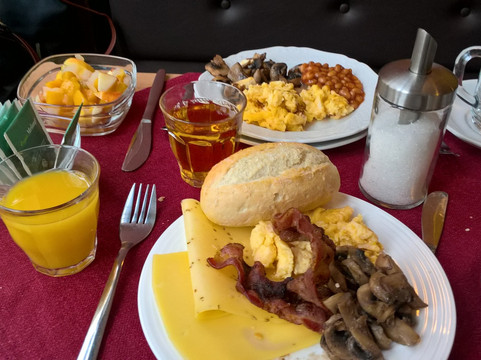 冯德尔公园阿特拉斯酒店主图