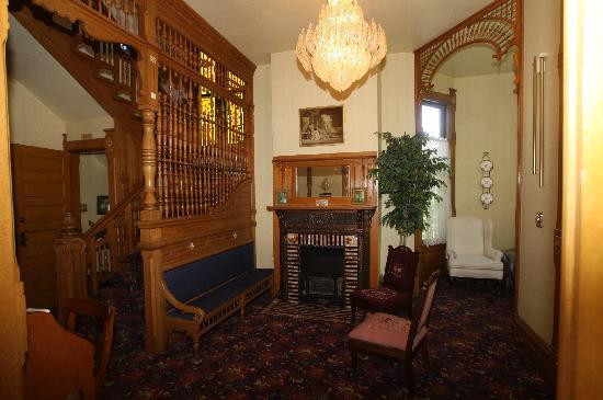 The White House on Park Avenue主图