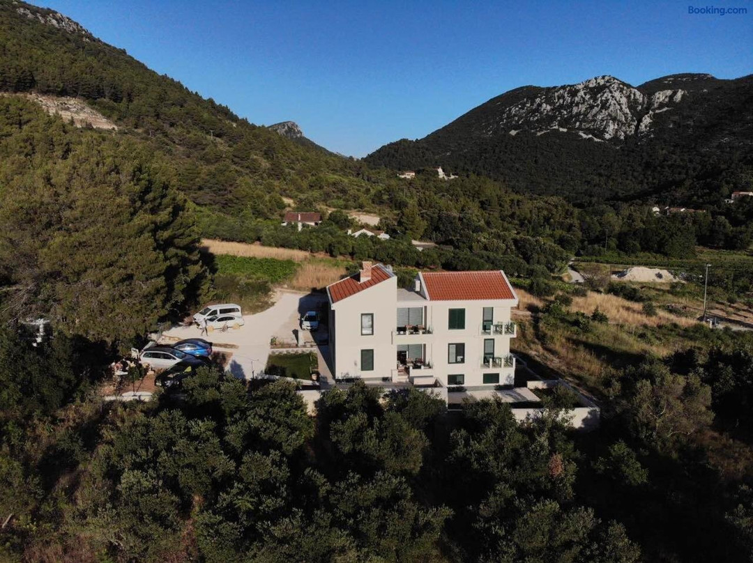 Vila Skrivena