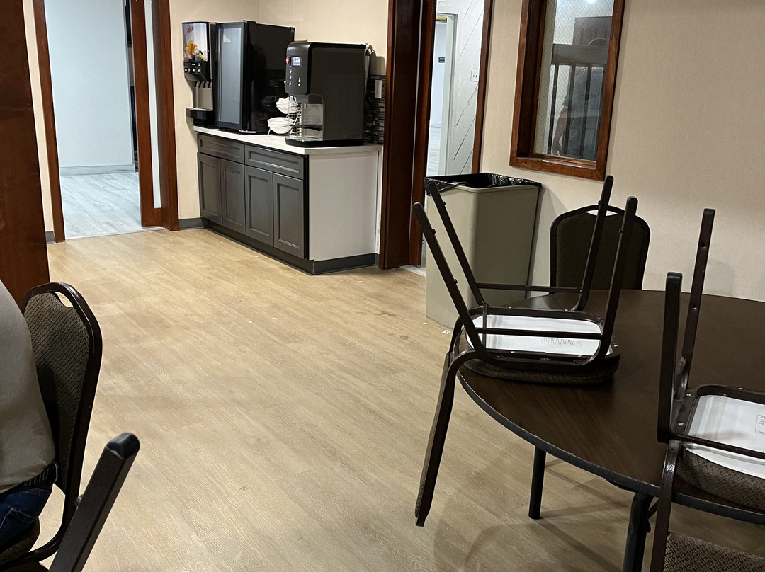 黄石开拓者酒店主图