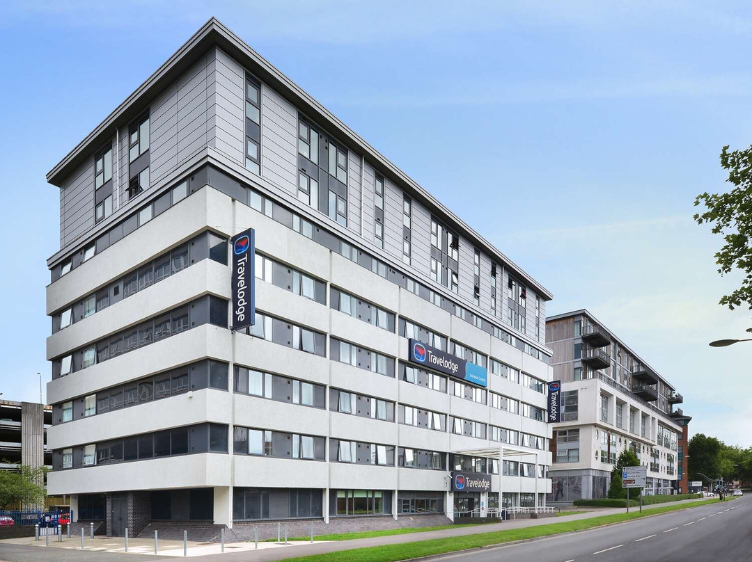Travelodge Swindon Central Hotel