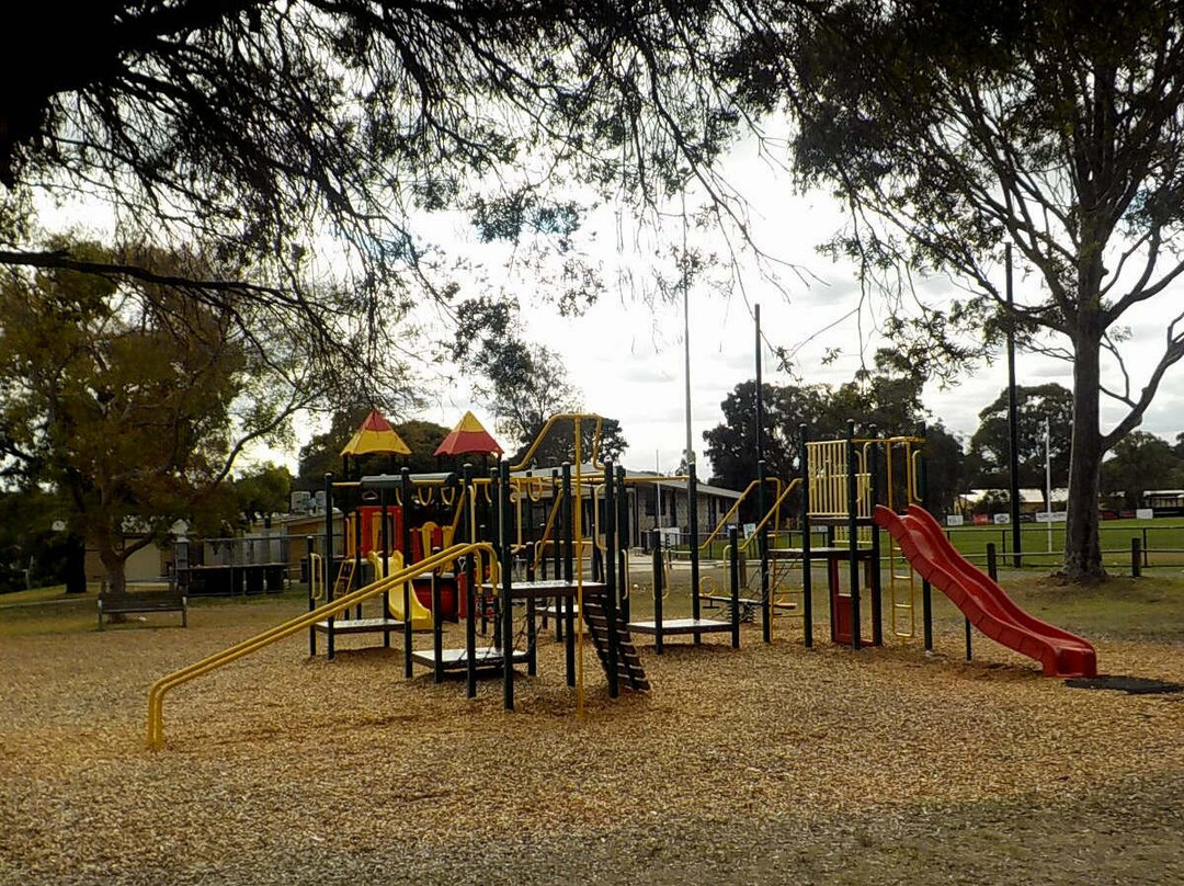 J E Moore Park-Reservoir必去景点