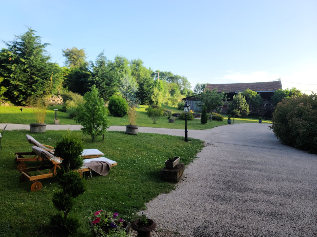 Au Chant de l’Eau-Siaugues-Sainte-Marie必去景点