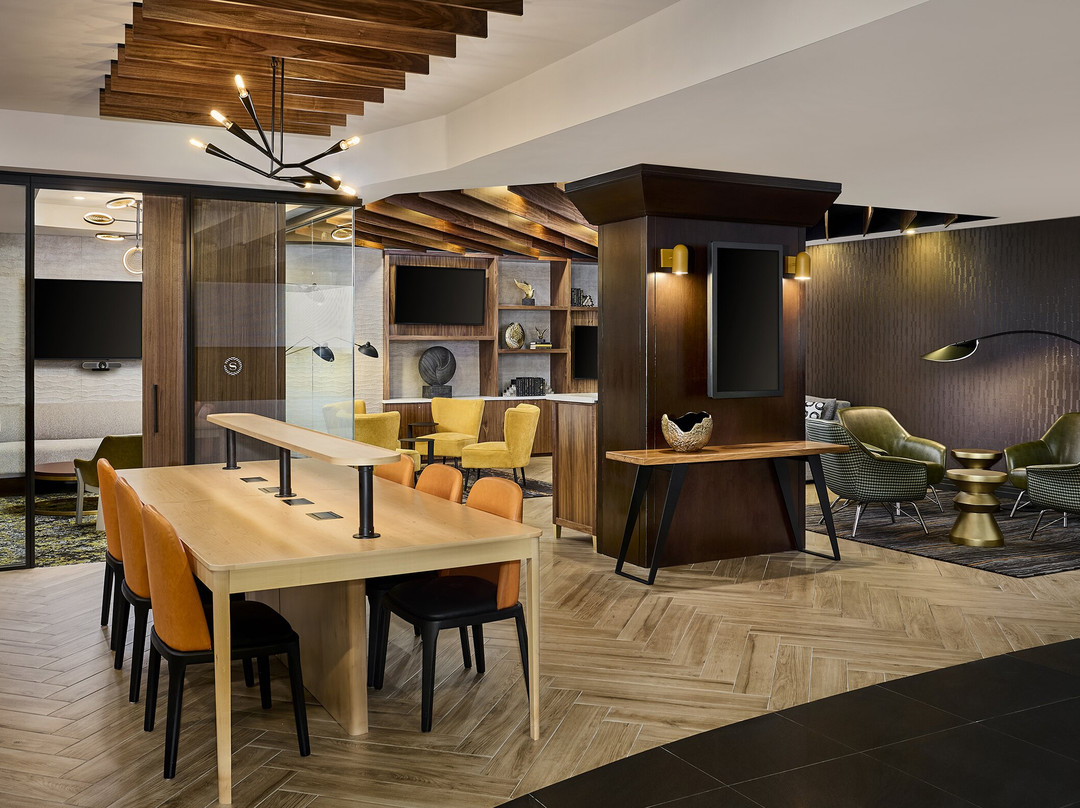 Sheraton Hamilton Hotel主图