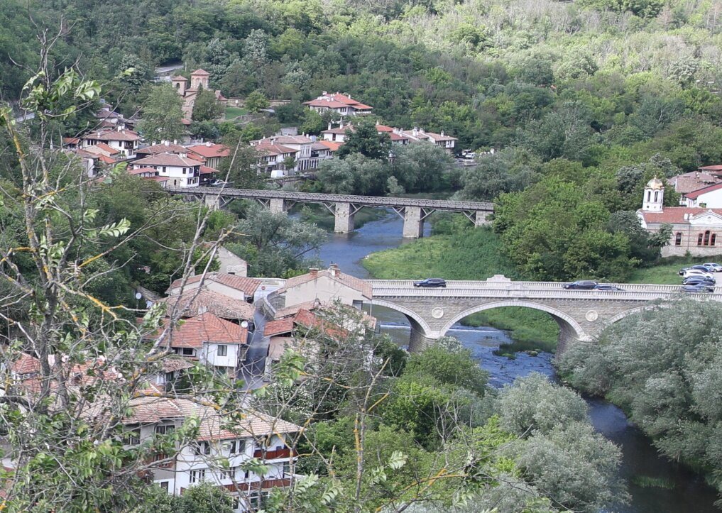 Vladishki Bridge-大特尔诺沃必去景点