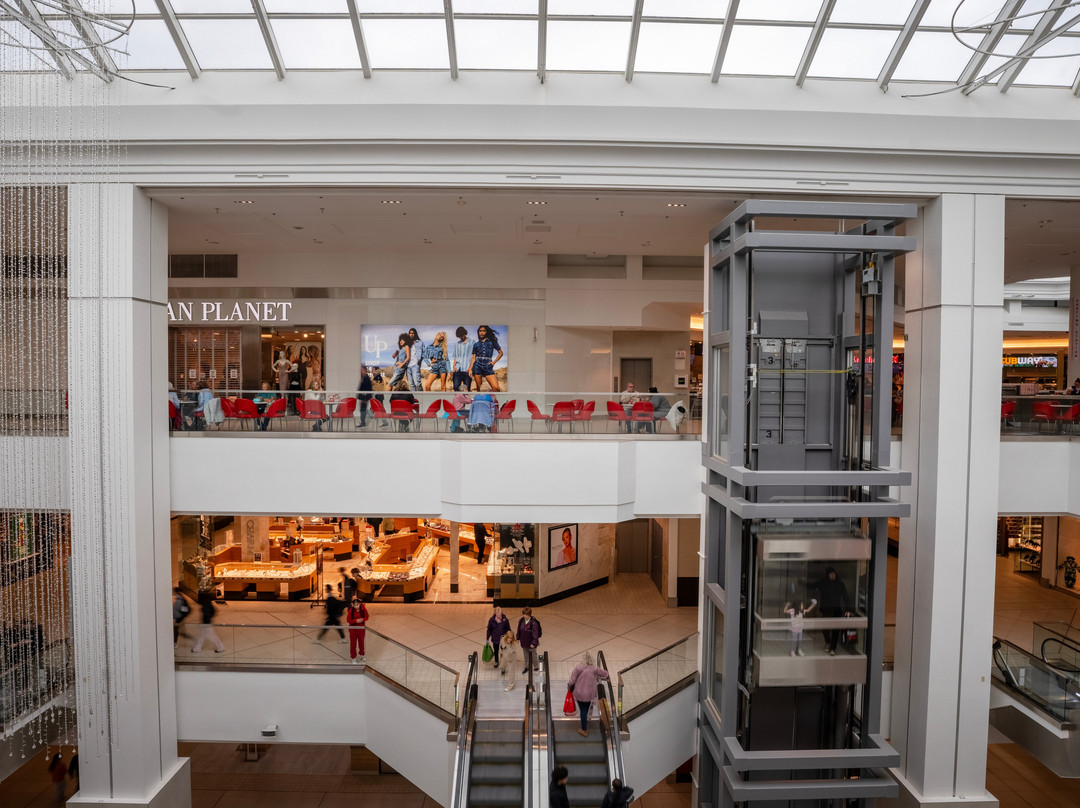 Mic Mac Mall-达特茅斯必去景点