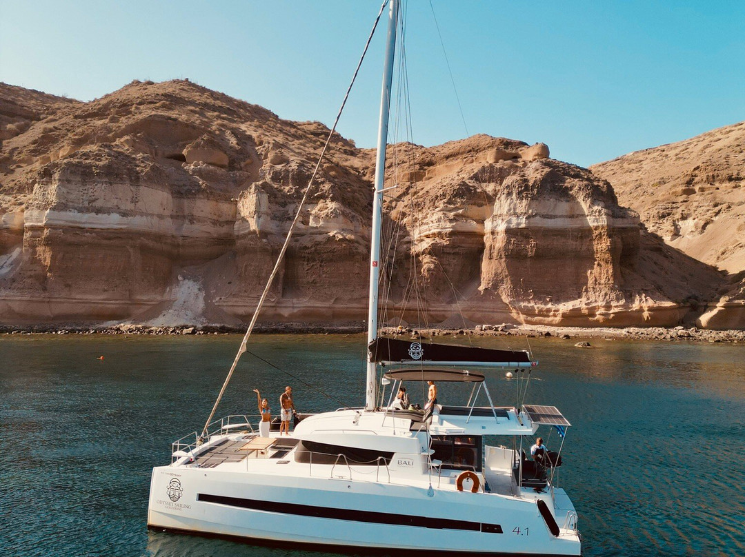 Santorini-travel-菲洛士帖法尼必去景点