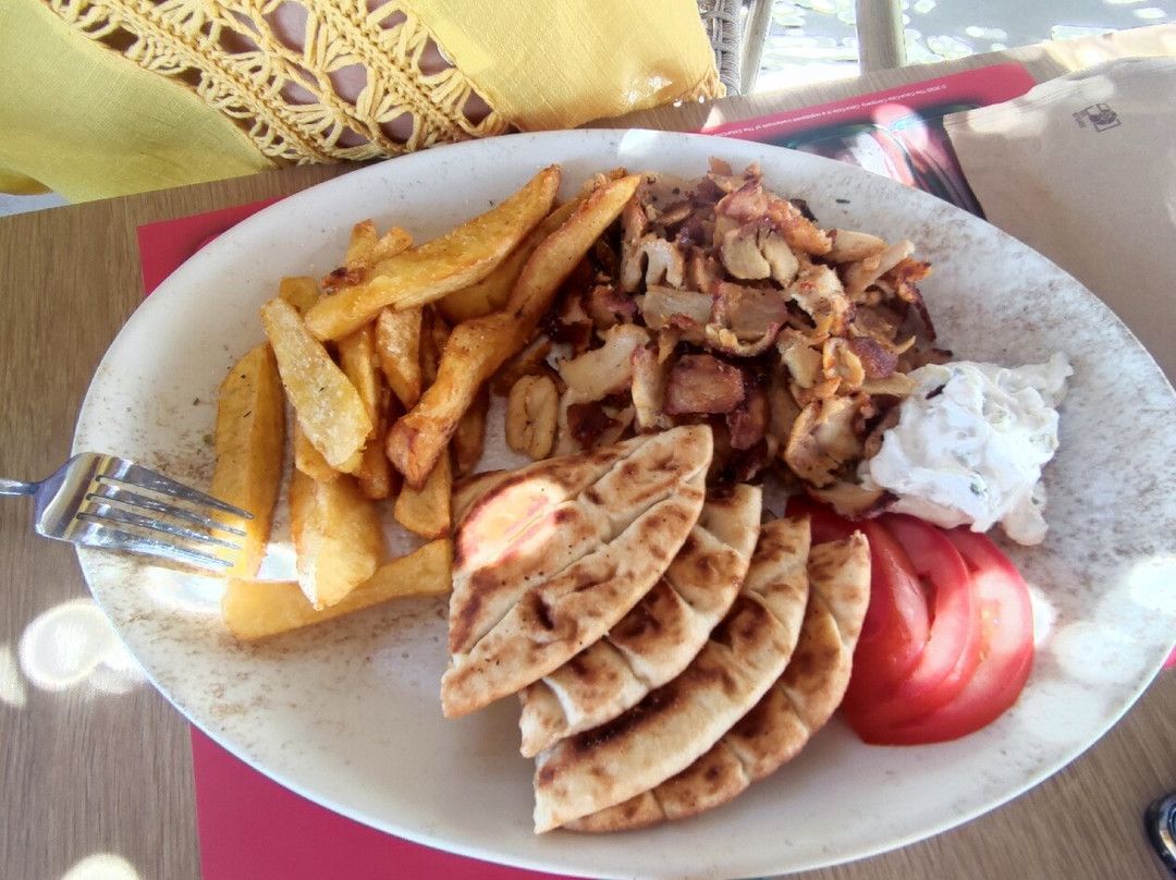 Majuro Seaside Restaurant Bar - Faliraki
