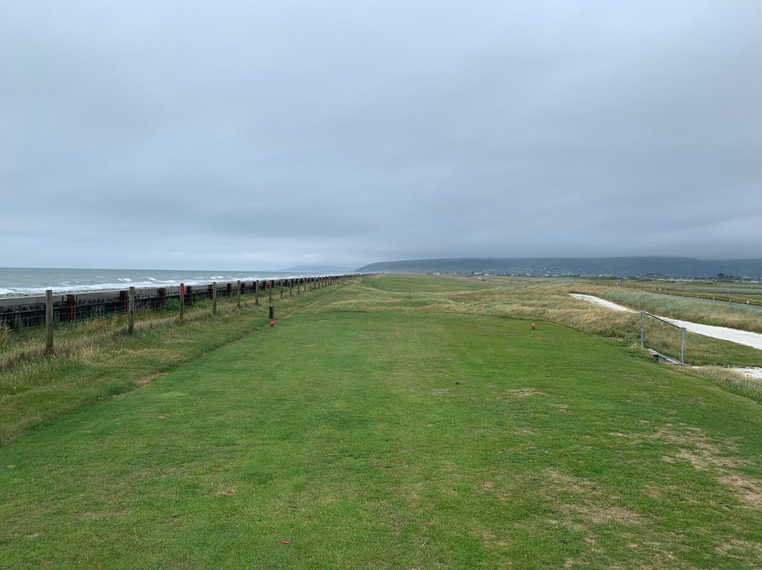 Borth and Ynyslas Golf Club-Borth必去景点