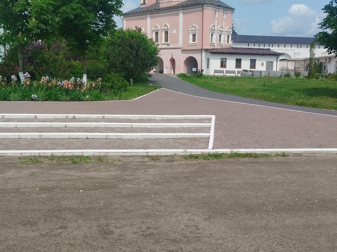 Svenskiy Monastery of Holy Dormition-Suponevo必去景点