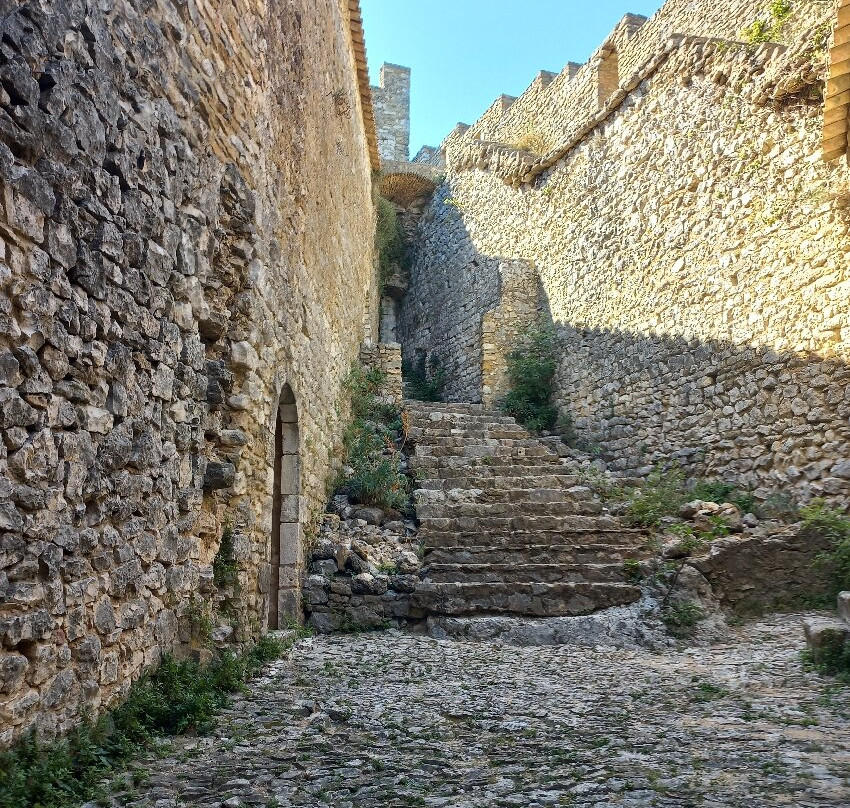 Château de Saint-Montan-Saint-Montan必去景点