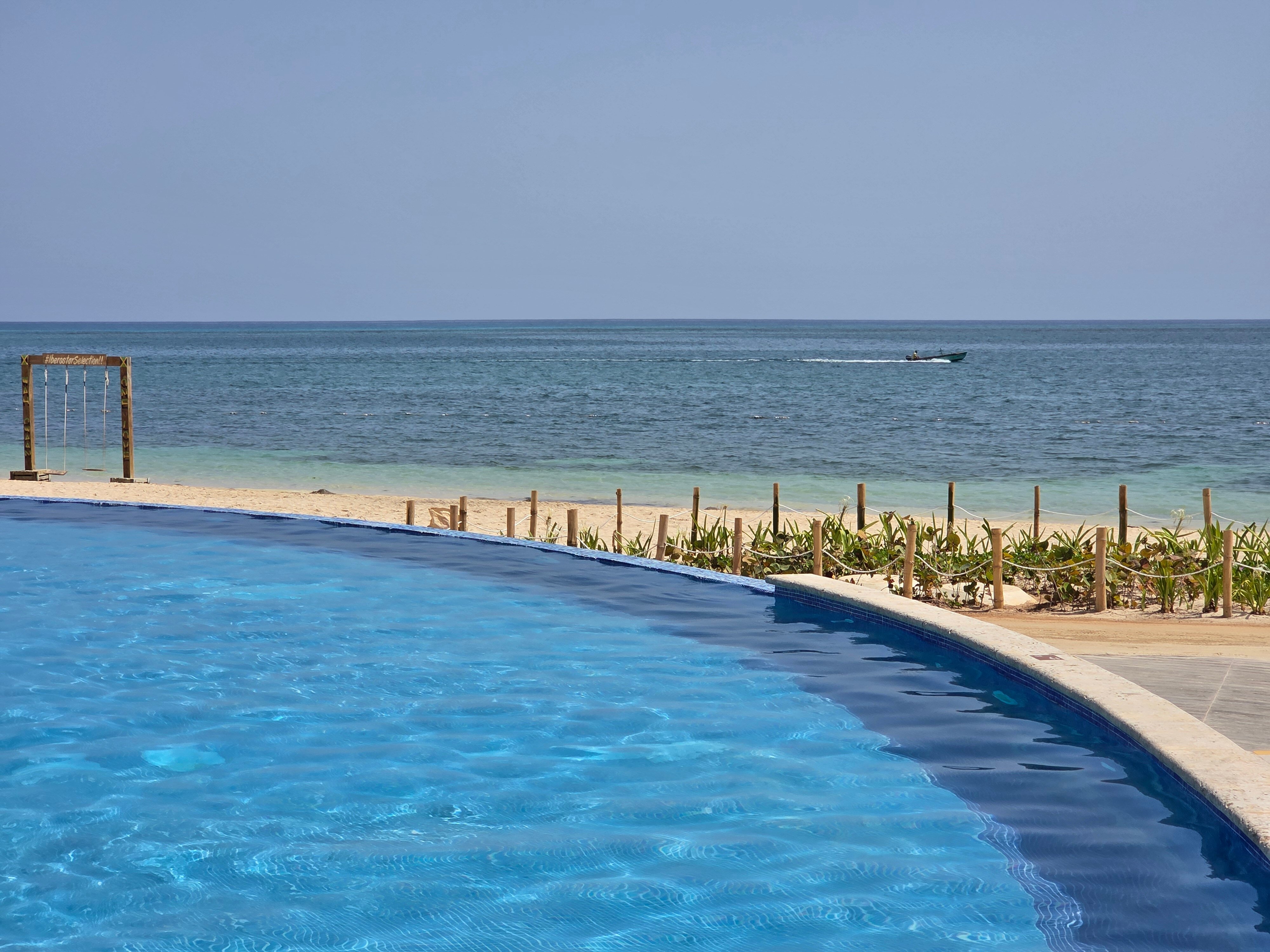 Iberostar Selection Rose Hall Suites-泳池