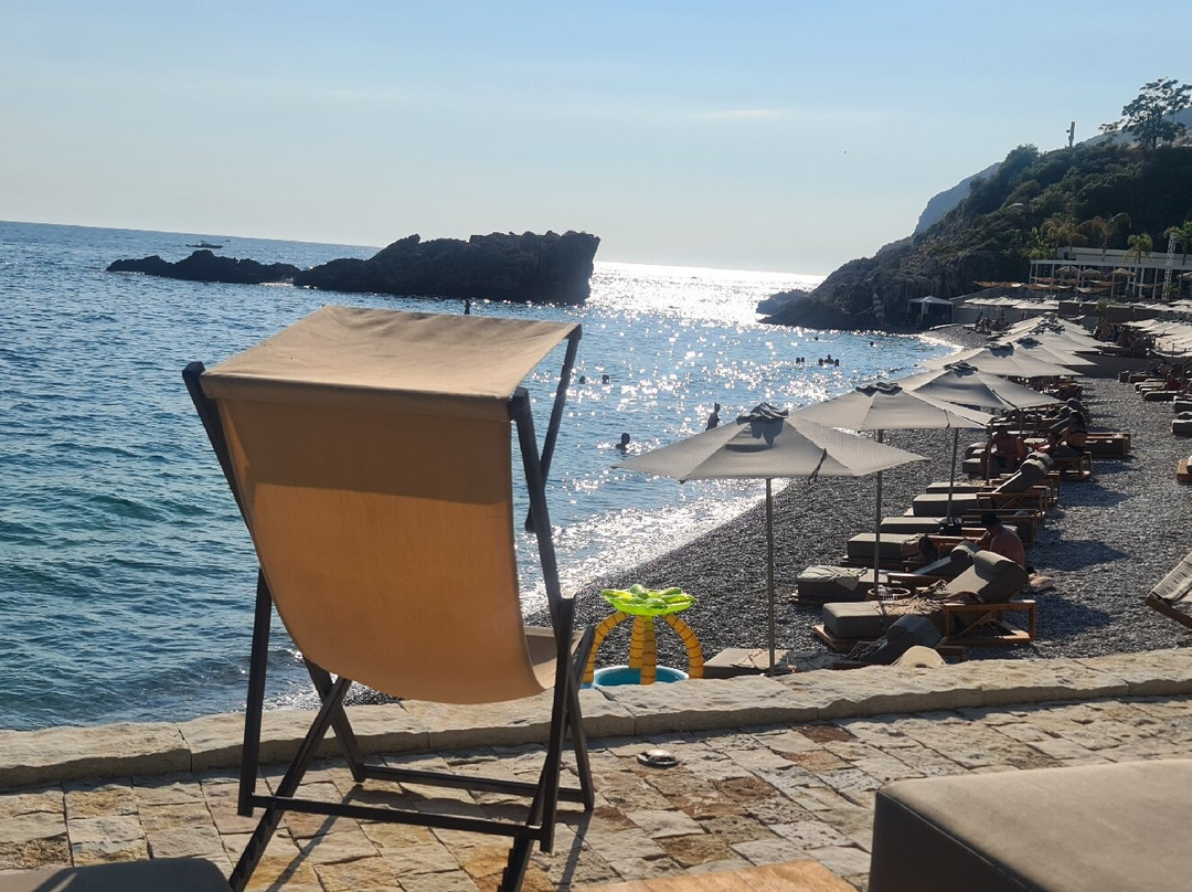 Folie Marine-Jala必去景点