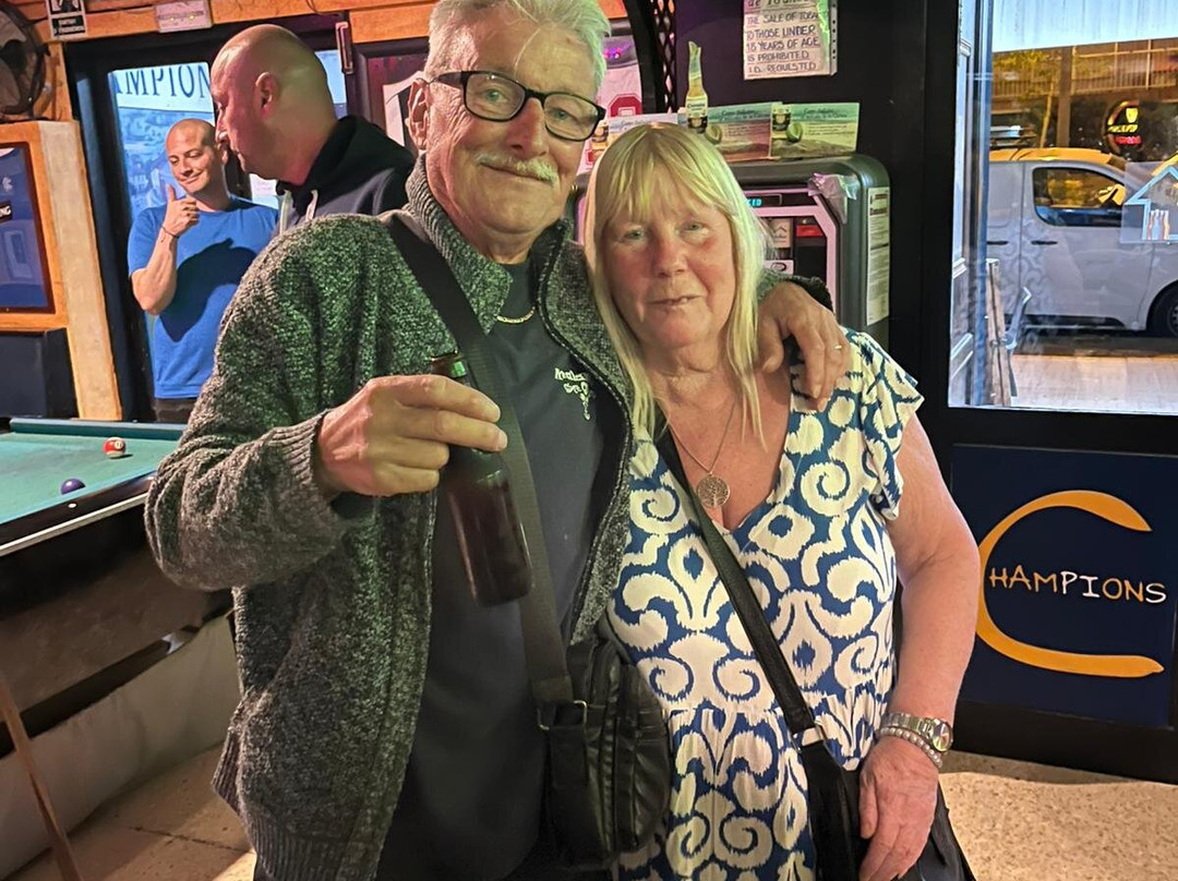 Champions bar-马尔格拉特德马尔必去景点