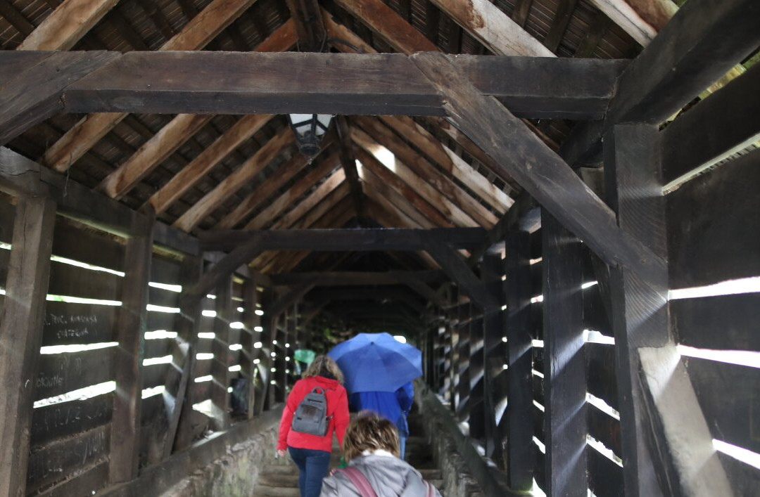 Scara Acoperita-Covered Stairway-锡吉索拉必去景点