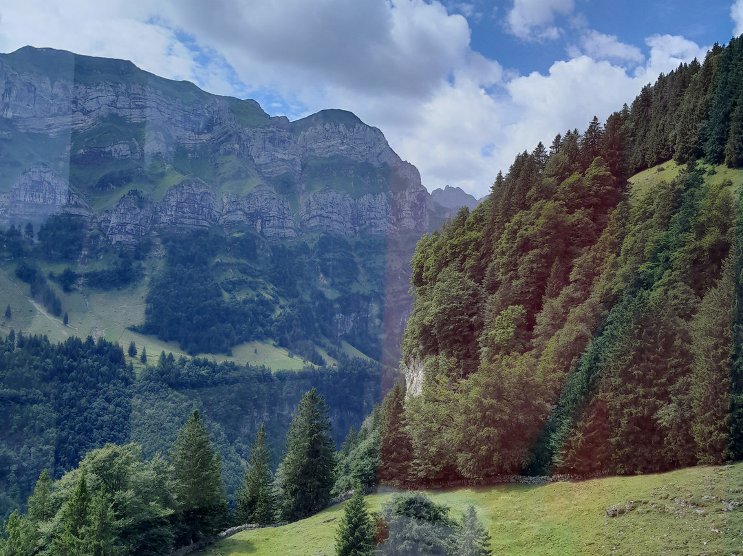 Luftseilbahn Ebenalp-Wasserauen必去景点