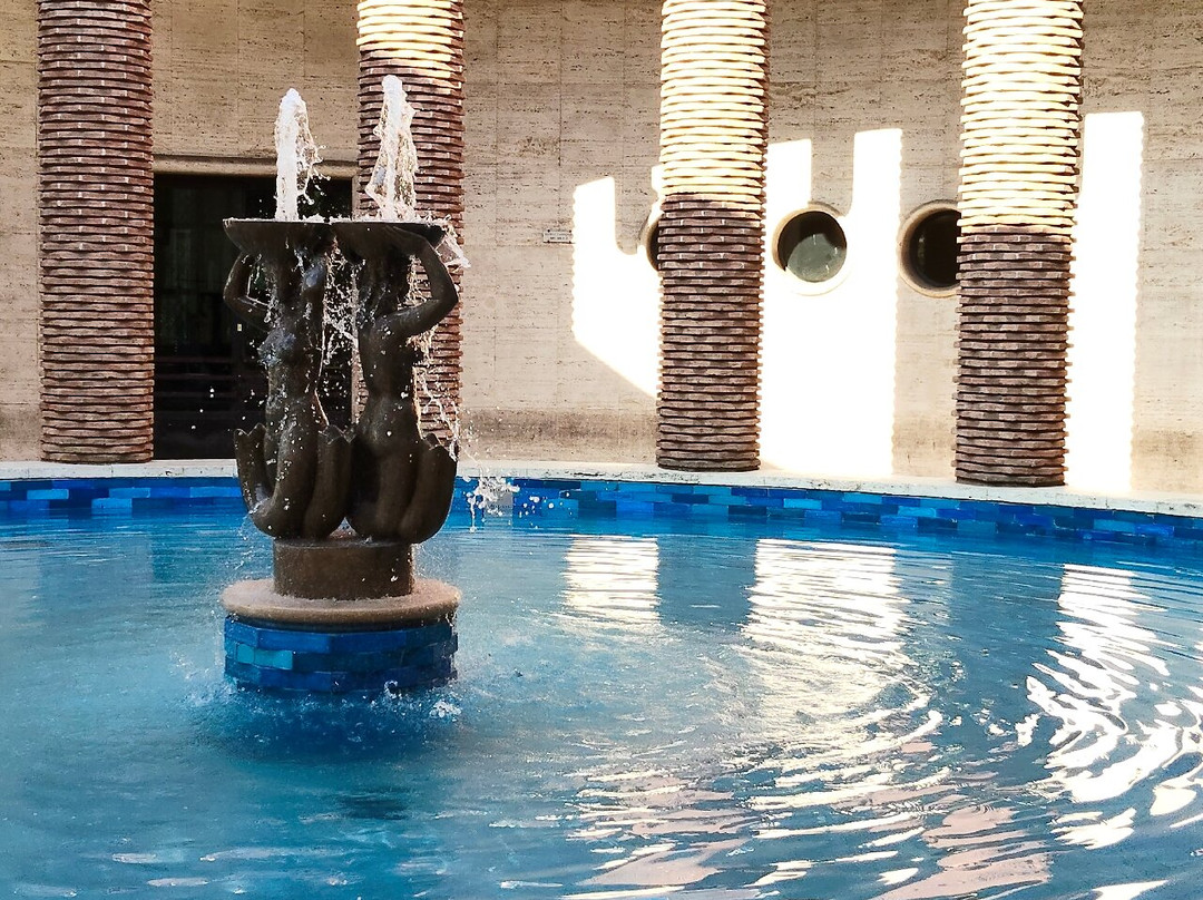 Edificio Postale Roma Ostia Lido-Lido di Ostia必去景点